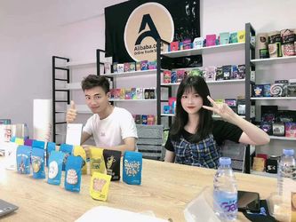 Shenzhen Mega Packaging Co.,Ltd สายการผลิตของผู้ผลิต